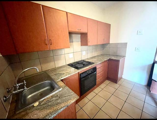 1 BEDROOM PROPERTY TO RENT IN DASSIE RAND